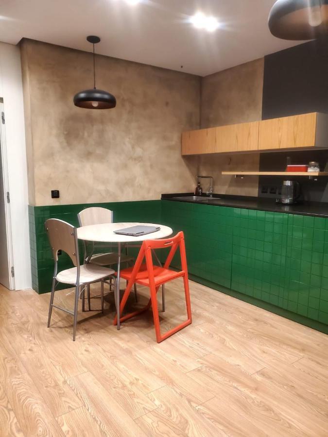 Remarkable Apartment Тирана Екстер'єр фото